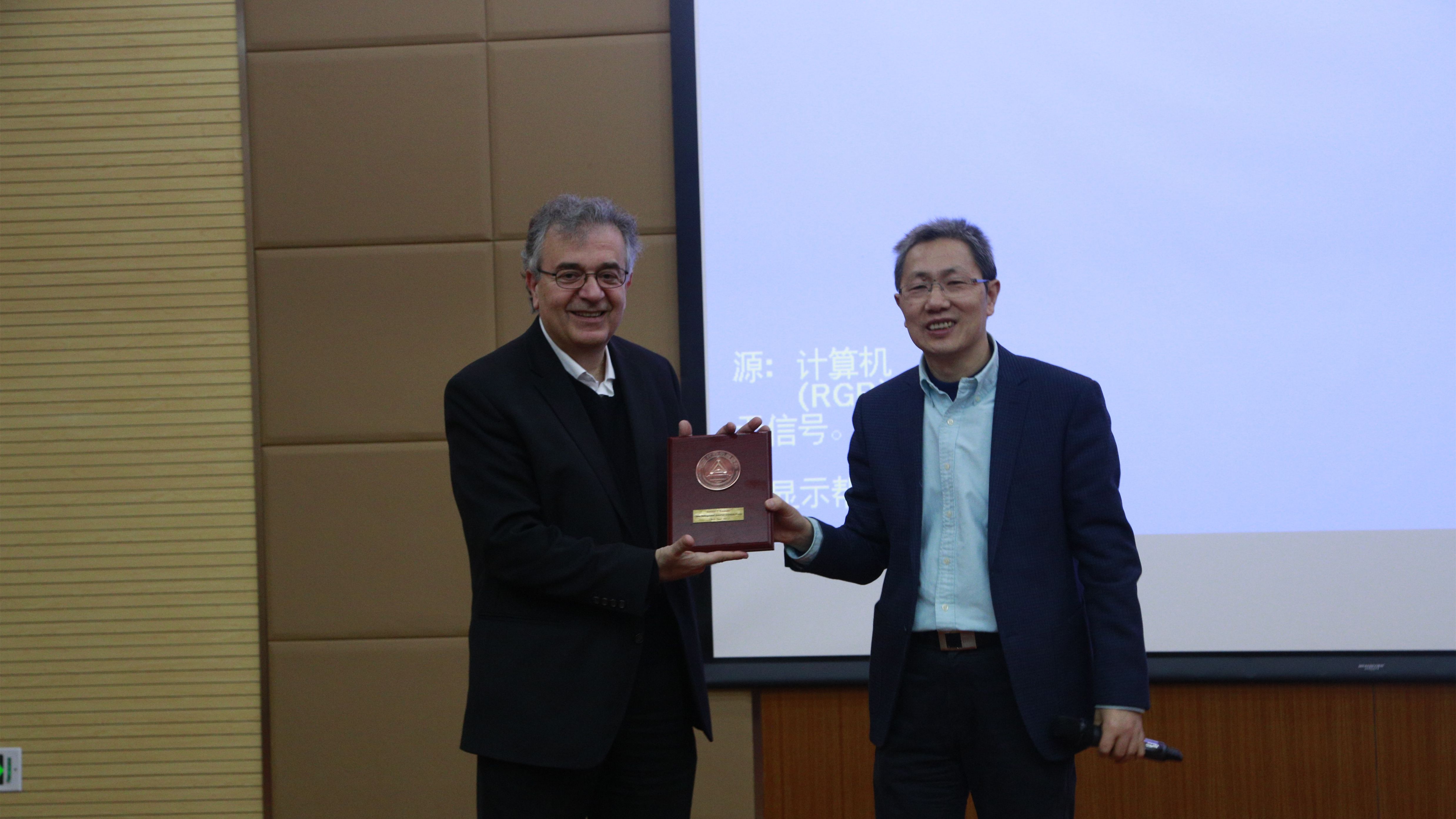 1642579436478329.jpg 1642579436478329.jpg